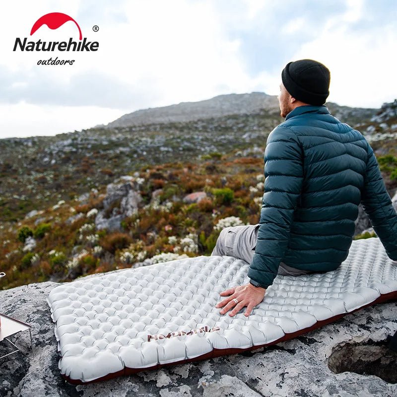 Matelas gonflable de randonnée ultraléger 4 saison à partir de 440g "Naturehike – Inflatable pad R - value 5.8" - Planète Rando