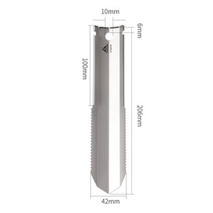 Pelle dentelée à la main avec clip pour le camping, randonnée et bivouac en titane 30g "Taruor - Titanium So4" - Planète Rando