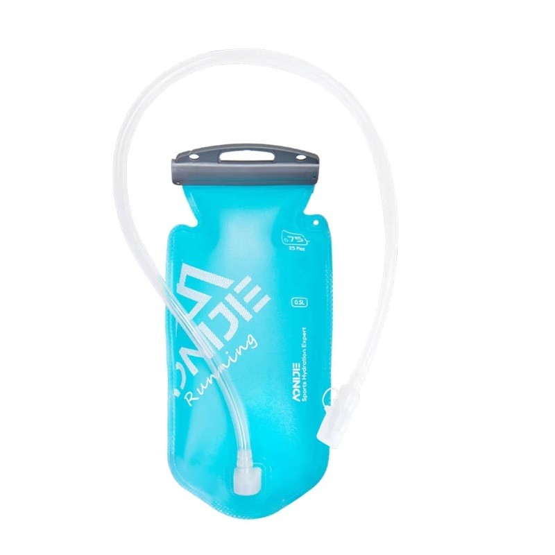 La poche d'hydratation bleue « Aonijie - SD54 » d'Aonijie est dotée d'un capuchon gris et d'un tube transparent sans BPA fabriqué en silicone et TPU durables, parfaitement conçu pour la course à pied ou les activités sportives.