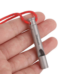 Sifflet en titane avec cordon EDC 5g "Lixada - Titan Whistle" - Planète Rando