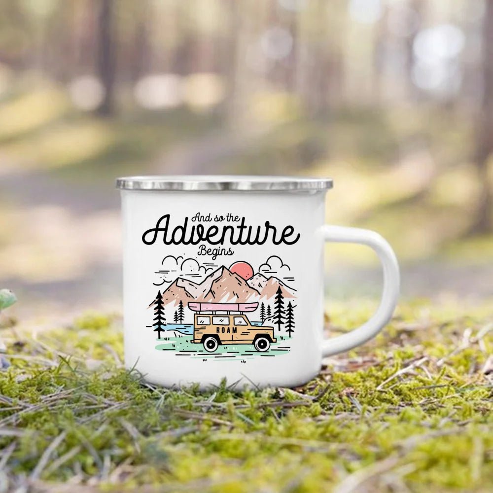 Tasse de camping imprimée en émail 360ml "Camping mug - Adventure life" - Planète Rando