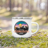 Tasse de camping imprimée en émail 360ml "Camping mug - Adventure life" - Planète Rando