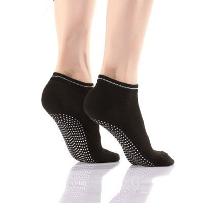 Chaussettes courtes antidérapantes en coton pour femme "Ug sports -Yoga Socks" - Noir | Planète Rando