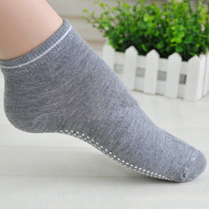 Chaussettes courtes antidérapantes en coton pour femme "Ug sports -Yoga Socks" - | Planète Rando