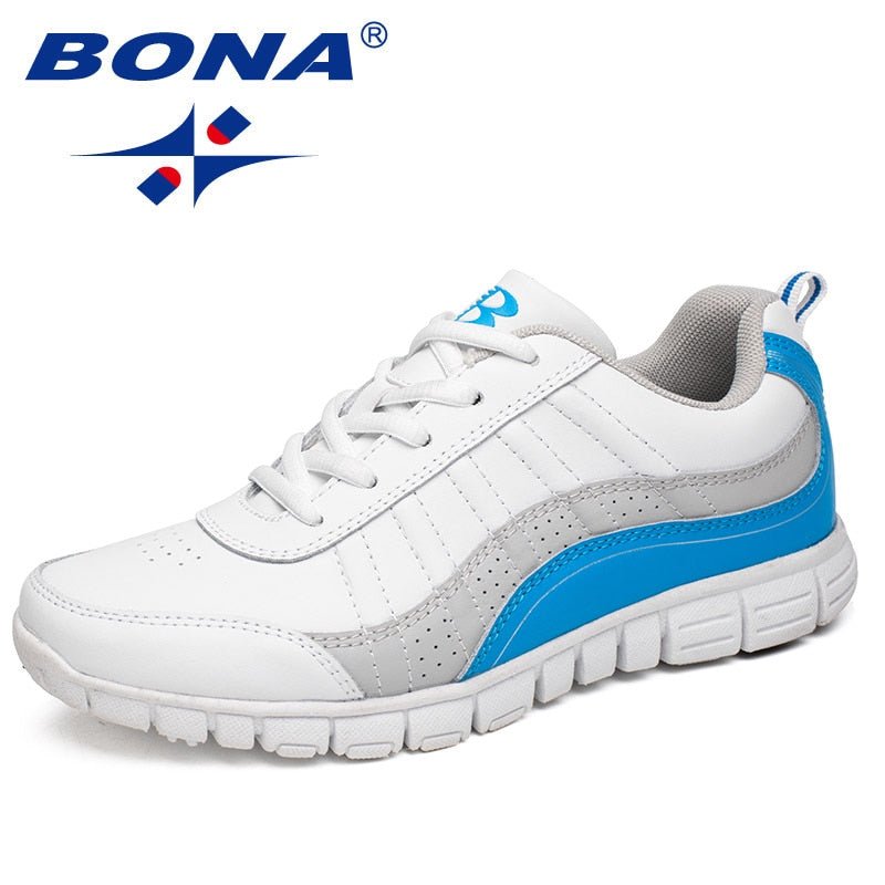 Chaussures de marche / course à lacets pour femme taille 36-41 "BONA – Casual sport" - Bleu ciel / 36 | Planète Rando