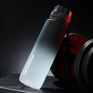 Gourde de sport 500/800/1000 ml en plastique écologique sans BPA "Uzspace - Sports" - Blanc-noir / 0.5L | Planète Rando