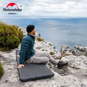 Matelas gonflable ultralight R-Value 3.5 (toute saison) 440g épaisseur 7-9cm "Naturehike - CNH22DZ018" - | Planète Rando