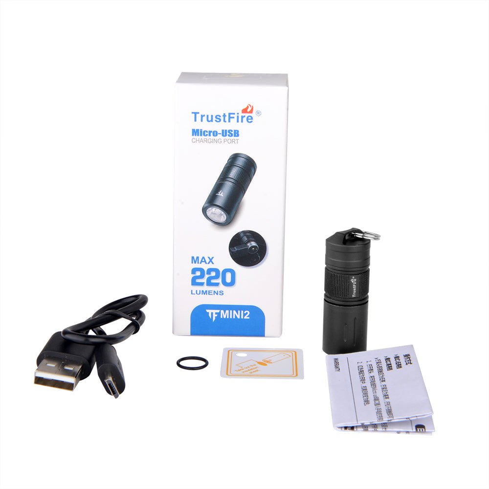 Mini-lampe de poche LED rechargeable par USB 250 Lumens IPX8 EDC "Trustfire - Mini2" - | Planète Rando