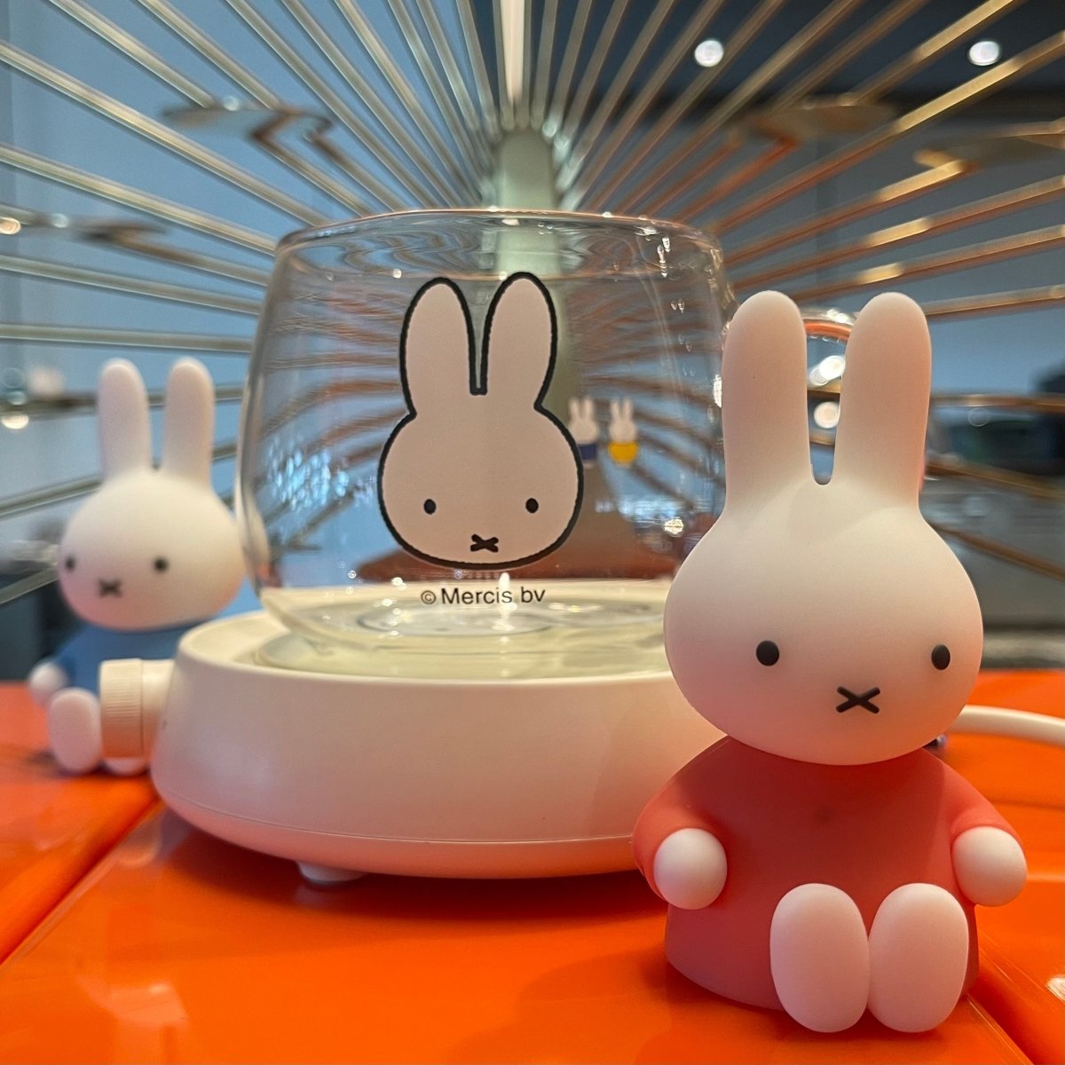 Tasse chauffante avec 3 réglages de température "Miffy – Cup warmer" - Planète Rando